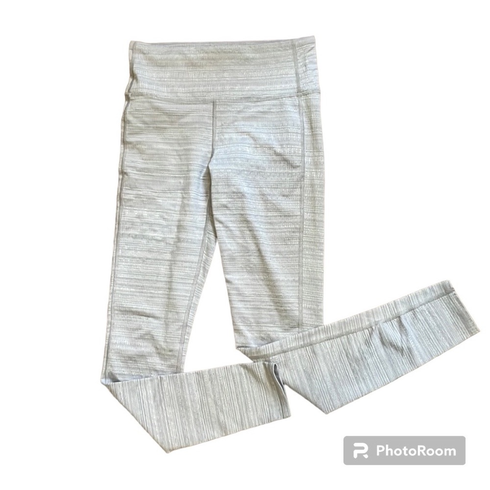 Athleta Light Grey Athletic Leggngs Size Small